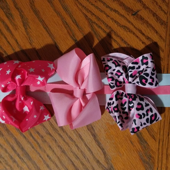 Girls Hair Bows - Picture 5 of 9